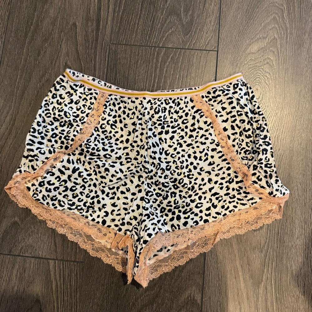 Victoria's Secret Leopard Print Lace Trim Panties